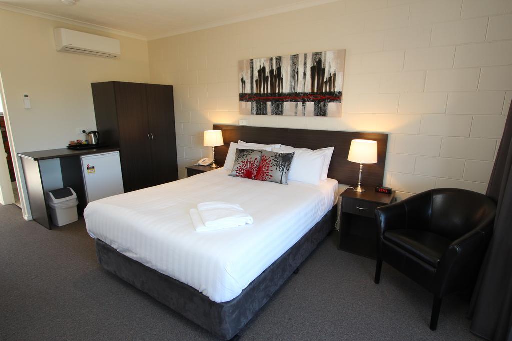 Mildura Riverview Motel Gol Gol Ruang foto